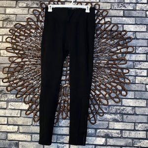 Gently used Spanx leggings with back pocket Large